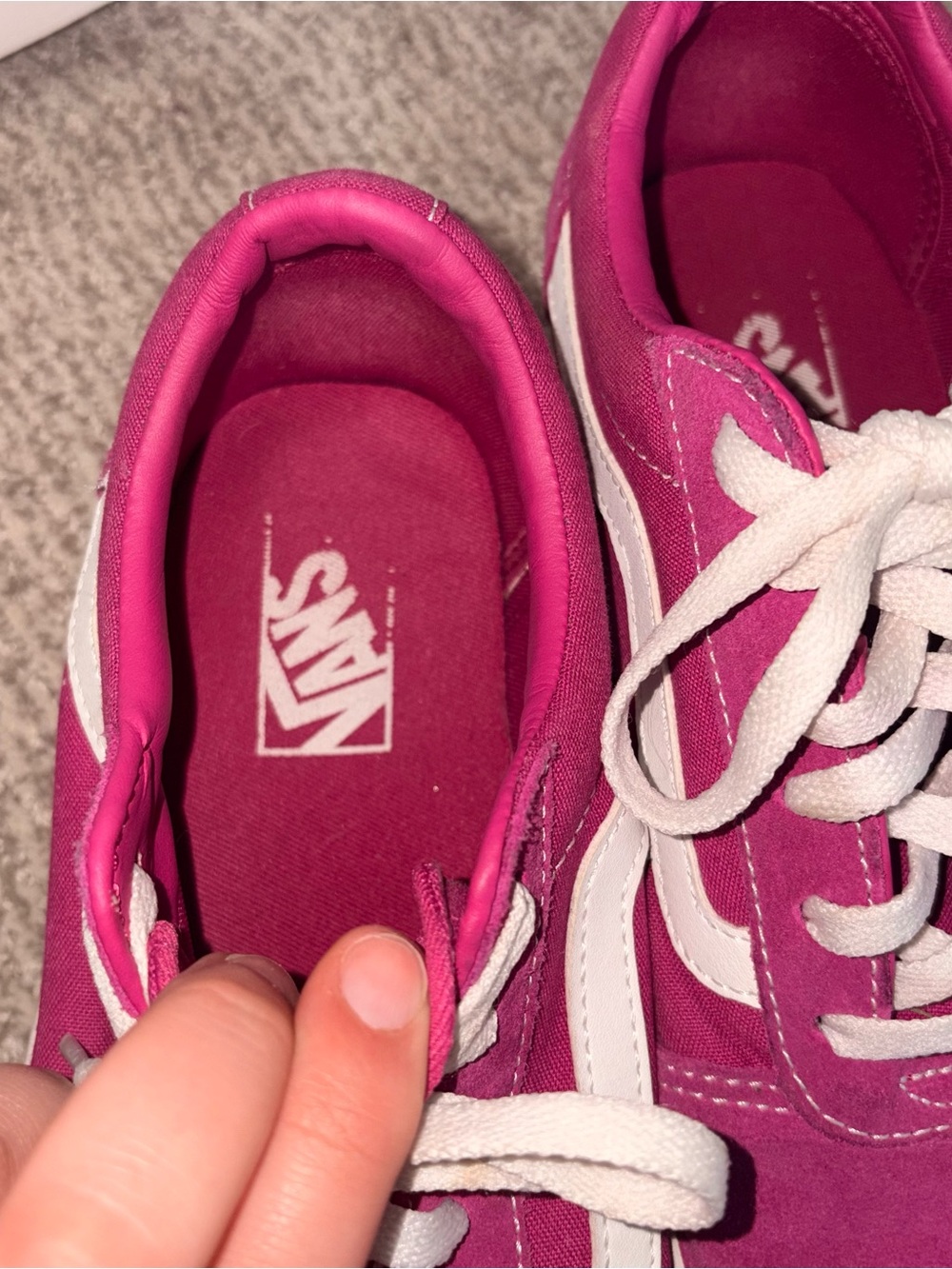 Vans Suede classic Bright Pink Sneakers Skater Shoes Skateboard Womens size 10 - Picture 5 of 13
